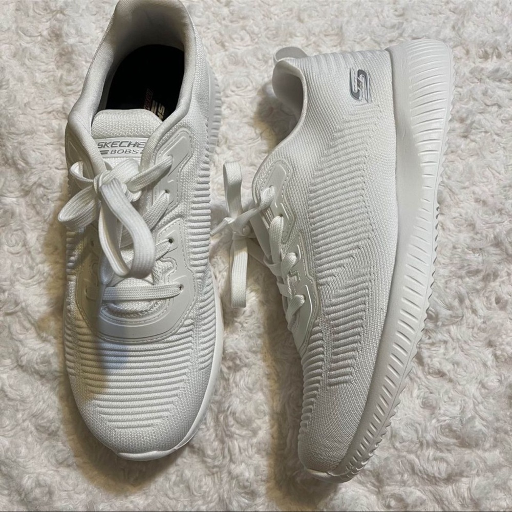 Skechers sneakers